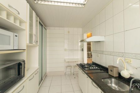 Apartamento para alugar com 62m², 2 quartos e 1 vagaCozinha e Área de Serviço