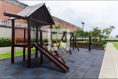 Apartamento à venda com 128m², 3 quartos e 3 vagas Apartamento à venda com 128m², 3 quartos e 3 vagasPlayground