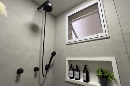 Apartamento à venda com 128m², 3 quartos e 3 vagas Apartamento à venda com 128m², 3 quartos e 3 vagasBanheiro da Suíte 1