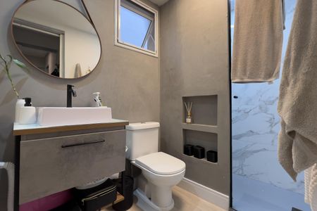 Apartamento à venda com 128m², 3 quartos e 3 vagas Apartamento à venda com 128m², 3 quartos e 3 vagasBanheiro da Suíte 3