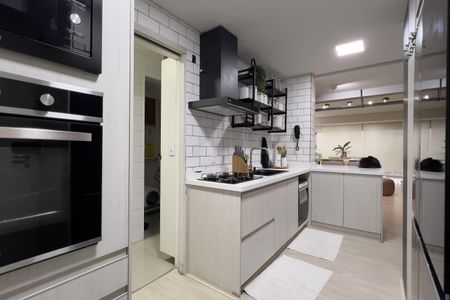 Apartamento à venda com 128m², 3 quartos e 3 vagas Apartamento à venda com 128m², 3 quartos e 3 vagasCozinha