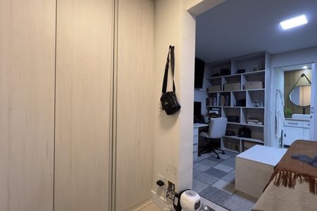 Apartamento à venda com 128m², 3 quartos e 3 vagas Apartamento à venda com 128m², 3 quartos e 3 vagasSuíte 1