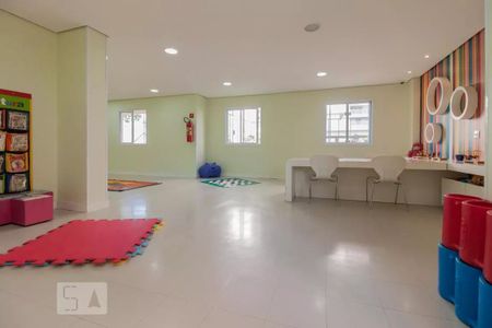 Apartamento à venda com 128m², 3 quartos e 3 vagas Apartamento à venda com 128m², 3 quartos e 3 vagasBrinquedoteca