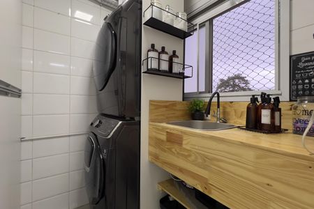 Apartamento à venda com 128m², 3 quartos e 3 vagas Apartamento à venda com 128m², 3 quartos e 3 vagasÁrea de Serviço