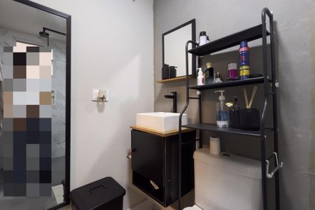 Apartamento à venda com 128m², 3 quartos e 3 vagas Apartamento à venda com 128m², 3 quartos e 3 vagasBanheiro da Suíte 2