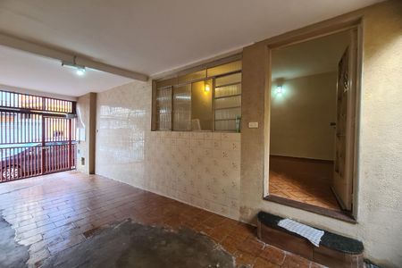Casa para alugar com 90m², 2 quartos e 1 vaga Casa para alugar com 90m², 2 quartos e 1 vagaGaragem