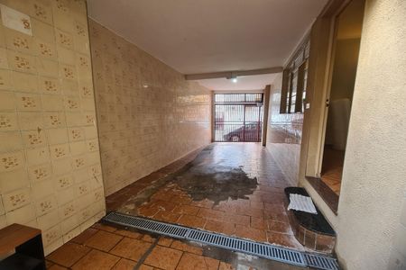 Casa para alugar com 90m², 2 quartos e 1 vaga Casa para alugar com 90m², 2 quartos e 1 vagaGaragem