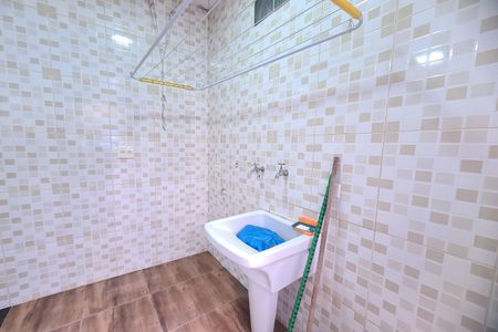 Casa para alugar com 90m², 2 quartos e 1 vaga Casa para alugar com 90m², 2 quartos e 1 vagaÁrea de Serviço