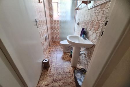 Casa para alugar com 90m², 2 quartos e 1 vaga Casa para alugar com 90m², 2 quartos e 1 vagaBanheiro
