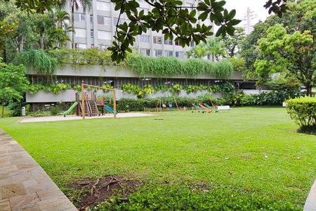 Apartamento para alugar com 140m², 3 quartos e 2 vagas