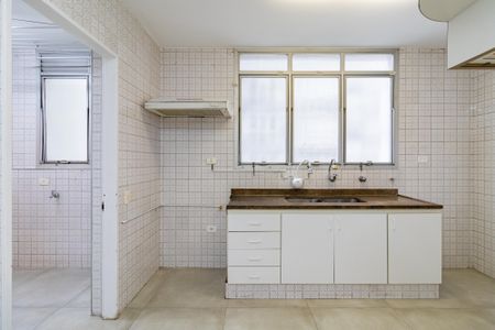 Apartamento para alugar com 140m², 3 quartos e 2 vagas