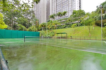 Apartamento para alugar com 140m², 3 quartos e 2 vagas