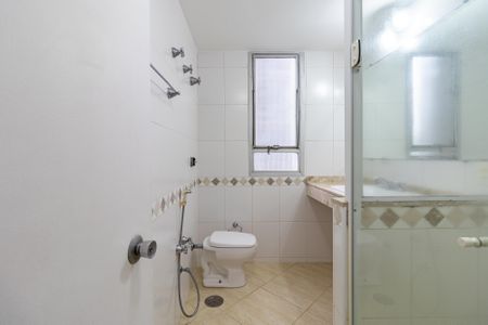 Apartamento para alugar com 140m², 3 quartos e 2 vagas