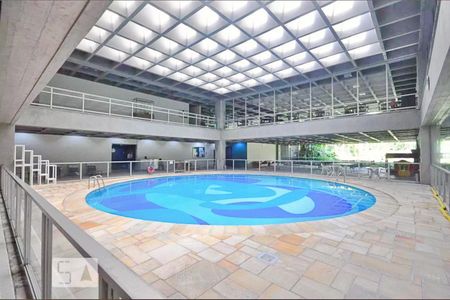Apartamento para alugar com 140m², 3 quartos e 2 vagas