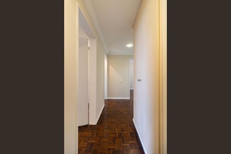 Apartamento para alugar com 140m², 3 quartos e 2 vagas