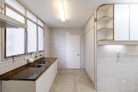 Apartamento para alugar com 140m², 3 quartos e 2 vagas