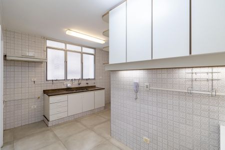 Apartamento para alugar com 140m², 3 quartos e 2 vagas