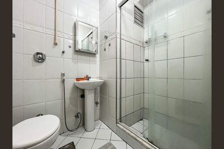 Apartamento à venda com 77m², 2 quartos e 1 vaga