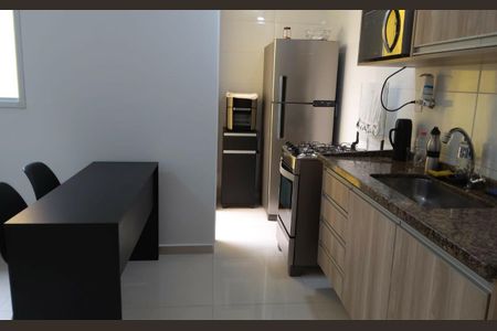 Apartamento à venda com 2 quartos, 52m² em Vila Camilópolis, Santo André