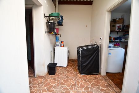 Casa à venda com 161m², 3 quartos e 2 vagasÁrea de Serviço
