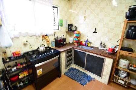 Casa à venda com 161m², 3 quartos e 2 vagasCozinha