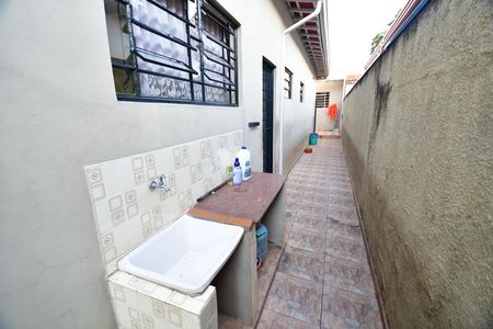 Casa à venda com 161m², 3 quartos e 2 vagasÁrea de Serviço
