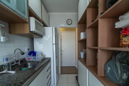 Apartamento à venda com 57m², 2 quartos e 1 vagaCozinha