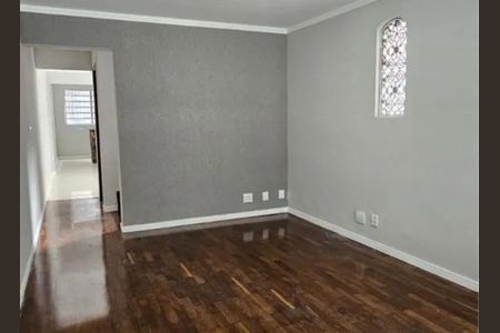 Casa à venda com 134m², 3 quartos e 2 vagas