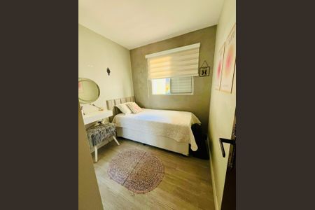 Casa de condomínio para alugar com 125m², 3 quartos e 3 vagasQuarto 2