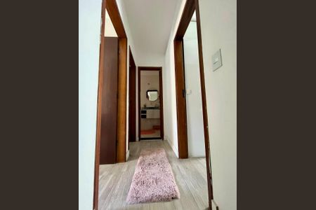 Casa de condomínio para alugar com 125m², 3 quartos e 3 vagasCorredor