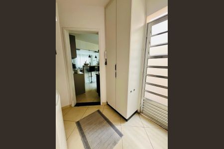Casa de condomínio para alugar com 125m², 3 quartos e 3 vagasCorredor