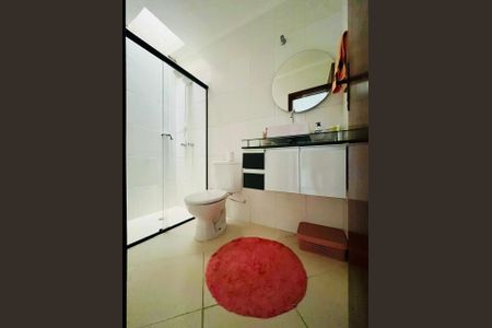 Casa de condomínio para alugar com 125m², 3 quartos e 3 vagasBanheiro 2