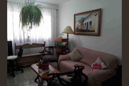 Apartamento à venda com 61m², 2 quartos e 1 vaga