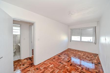 Quarto 1 de apartamento para alugar com 2 quartos, 70m² em Jardim Dona Leopoldina, Porto Alegre