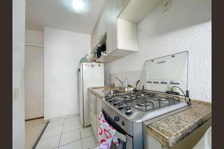 Apartamento à venda com 42m², 2 quartos e sem vaga Apartamento à venda com 42m², 2 quartos e sem vagaCozinha e Área de Serviço