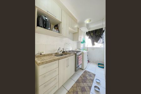 Apartamento à venda com 42m², 2 quartos e sem vaga Apartamento à venda com 42m², 2 quartos e sem vagaCozinha e Área de Serviço