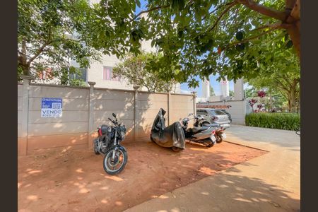 Apartamento à venda com 42m², 2 quartos e sem vaga Apartamento à venda com 42m², 2 quartos e sem vagaFachada