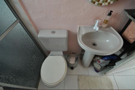 Casa à venda com 200m², 3 quartos e sem vagaBanheiro 2