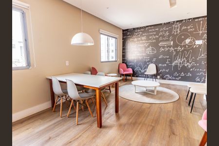 Apartamento à venda com 30m², 1 quarto e sem vaga Apartamento à venda com 30m², 1 quarto e sem vagaÁrea comum - Cowork