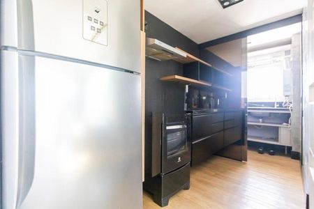 Cozinha de apartamento para alugar com 1 quarto, 54m² em Jardim Europa, Porto Alegre