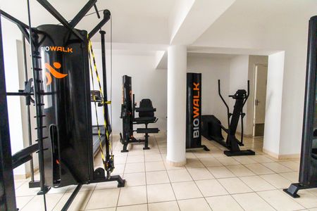 Apartamento para alugar com 49m², 2 quartos e sem vagaÁrea comum - Academia