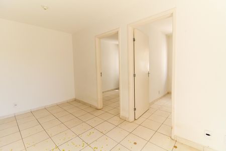 Sala de apartamento para alugar com 2 quartos, 49m² em Vila Nova Curuca, São Paulo