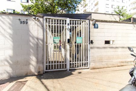 Apartamento para alugar com 49m², 2 quartos e sem vagaFachada