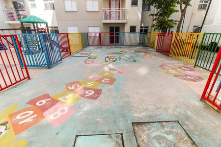 Apartamento para alugar com 49m², 2 quartos e sem vagaÁrea comum - Playground