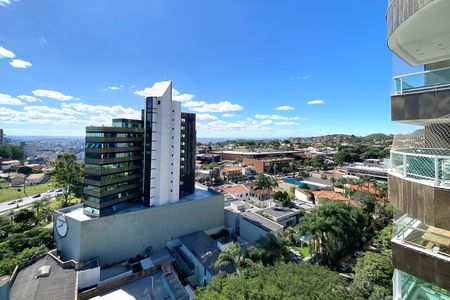 Apartamento à venda com 134m², 4 quartos e 2 vagas Apartamento à venda com 134m², 4 quartos e 2 vagasVista da Suite