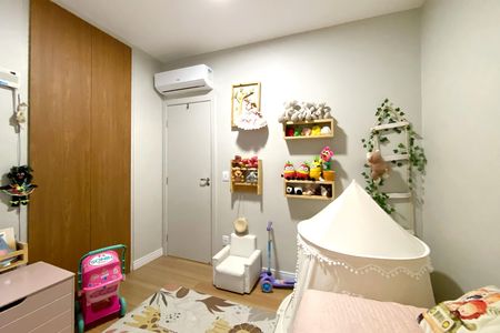 Apartamento à venda com 134m², 4 quartos e 2 vagas Apartamento à venda com 134m², 4 quartos e 2 vagasQuarto 2