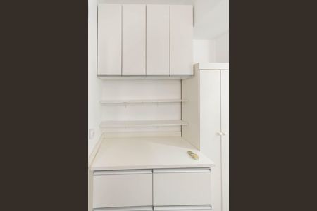 Apartamento para alugar com 80m², 3 quartos e 1 vagaQuarto de Serviço