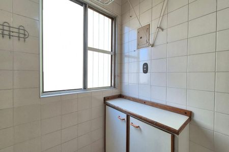 Apartamento à venda com 72m², 3 quartos e 1 vagaÁrea de Serviço
