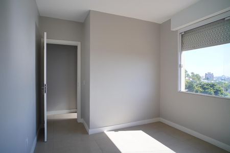 Quarto  de apartamento à venda com 1 quarto, 62m² em Vila Ipiranga, Porto Alegre