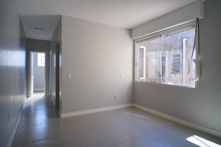 Sala de apartamento à venda com 1 quarto, 62m² em Vila Ipiranga, Porto Alegre
